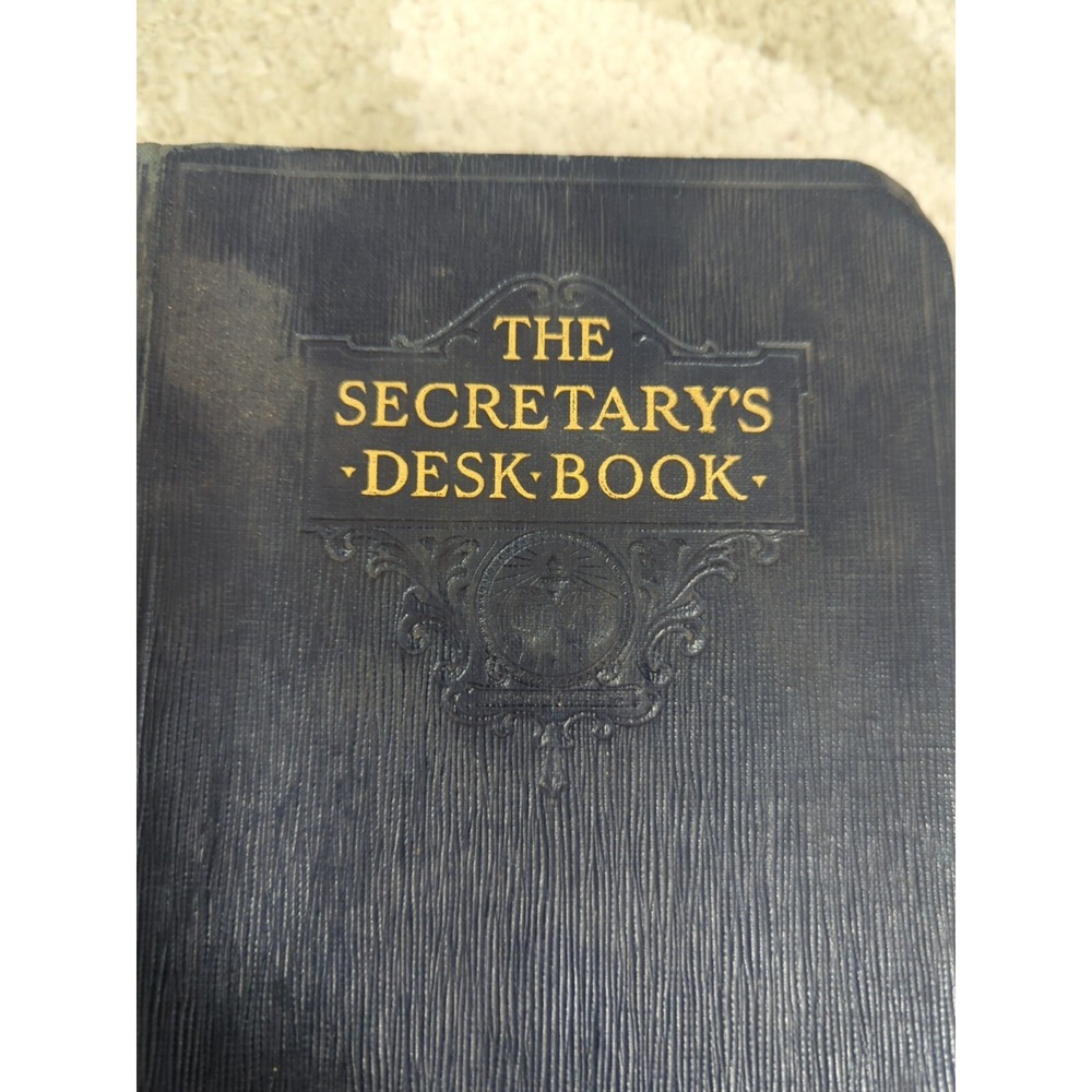 The Secretary's Desk Book 1932 Thomas Kite Brown John C Winston Comp EXCELLENT - Picture 2 of 16